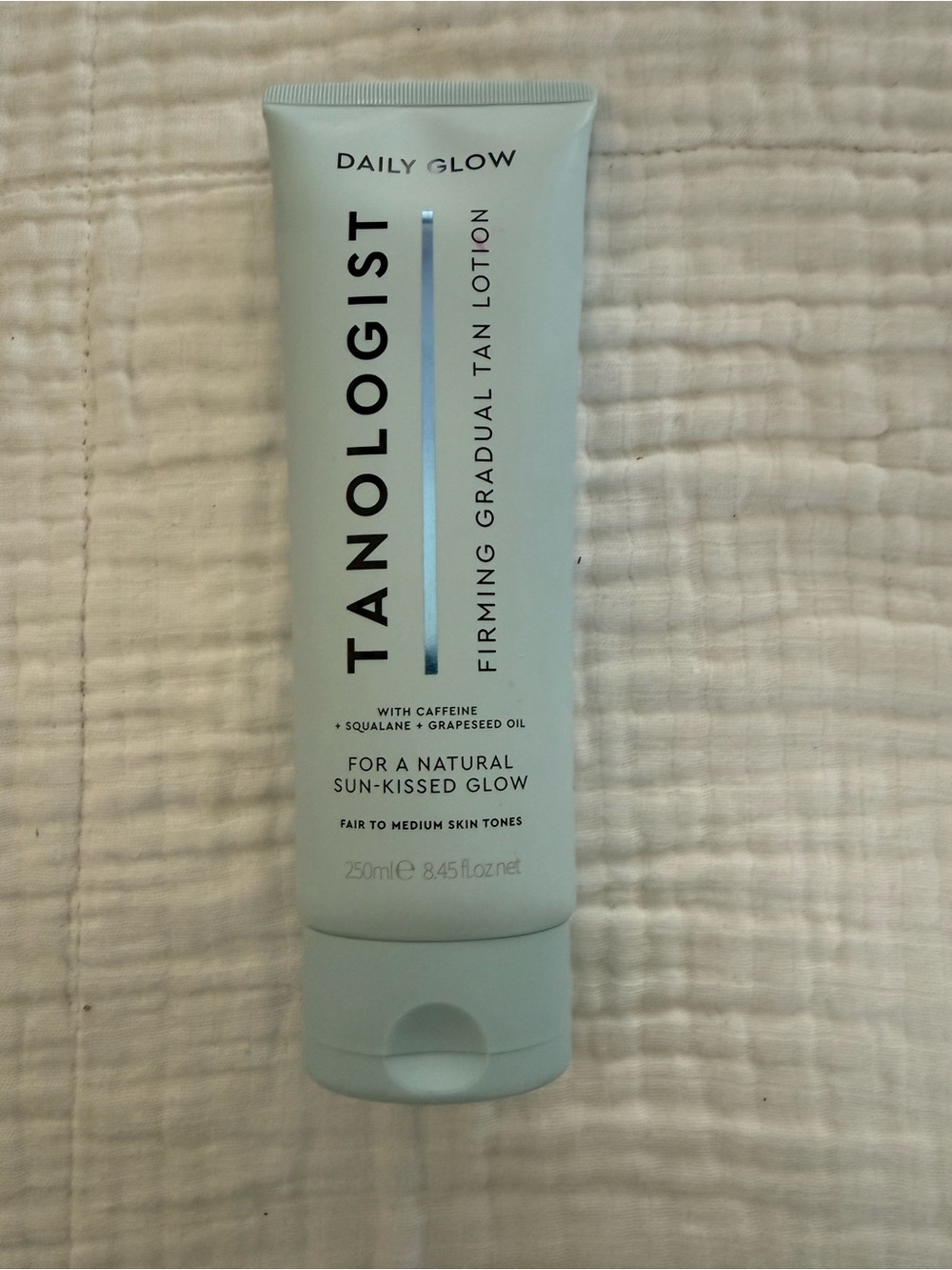 New Tanologist Daily Glow - Firming Gradual Tanning Lotion 250mL
